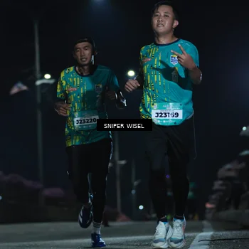 Runner Photo 5796582