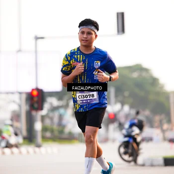 Runner Photo 5796591