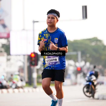 Runner Photo 5796595