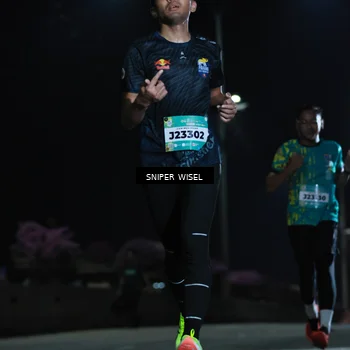 Runner Photo 5796624