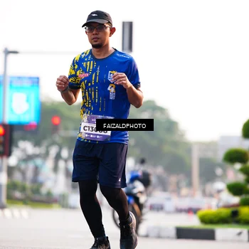 Runner Photo 5796645