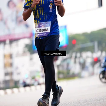 Runner Photo 5796663
