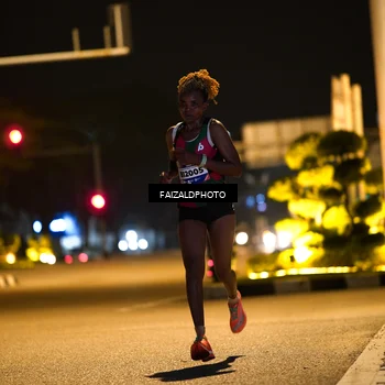 Runner Photo 5796740