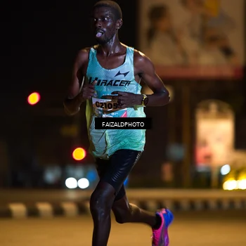 Runner Photo 5796743