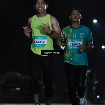 Runner Photo 5796755
