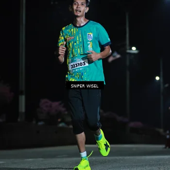Runner Photo 5796879