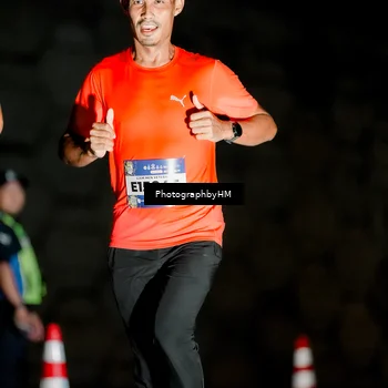 Runner Photo 5800190