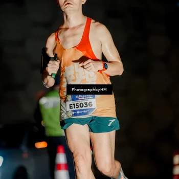 Runner Photo 5800424