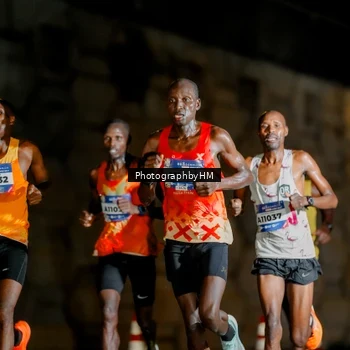 Runner Photo 5800678