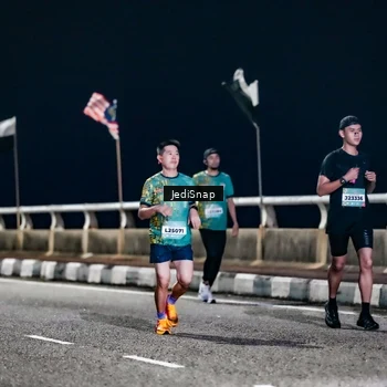 Runner Photo 5800850