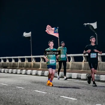 Runner Photo 5800851