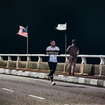Runner Photo 5800858