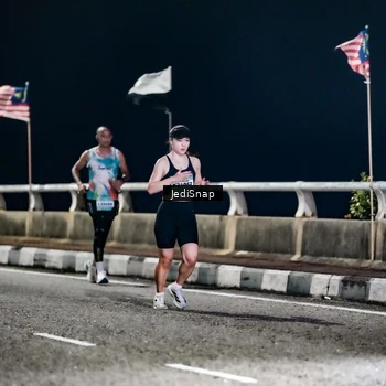 Runner Photo 5800862