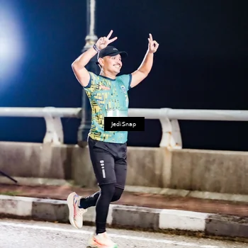 Runner Photo 5800869