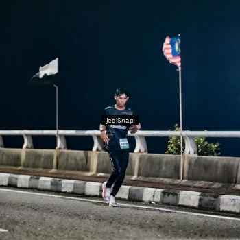 Runner Photo 5800874