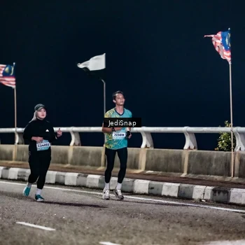 Runner Photo 5800881