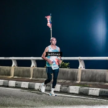 Runner Photo 5800886