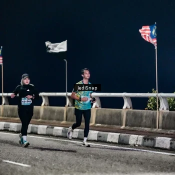 Runner Photo 5800890