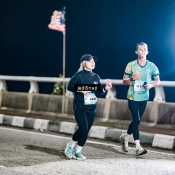 Runner Photo 5800892