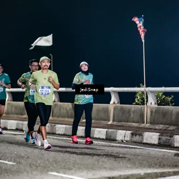 Runner Photo 5800904