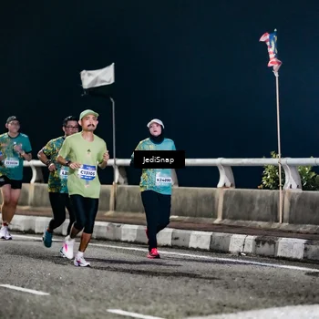 Runner Photo 5800905