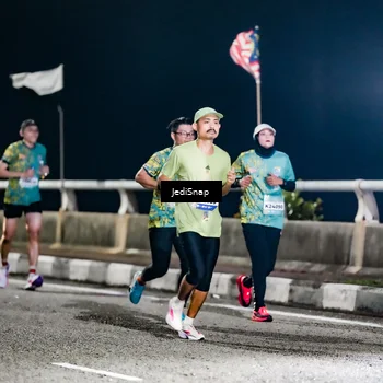 Runner Photo 5800907