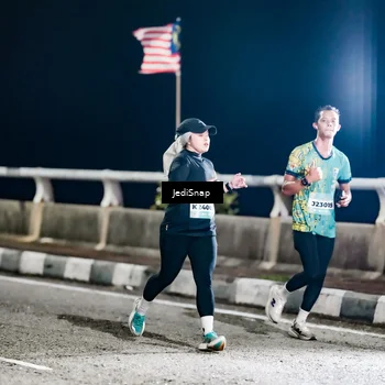 Runner Photo 5800910