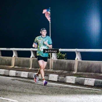 Runner Photo 5800911