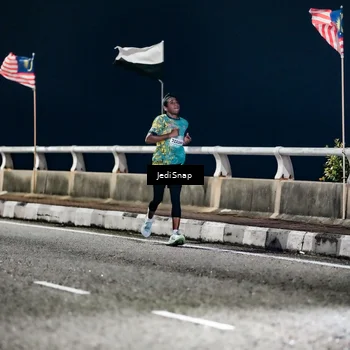 Runner Photo 5800922