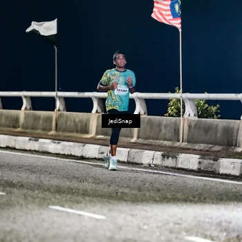 Runner Photo 5800923