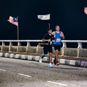 Runner Photo 5800934