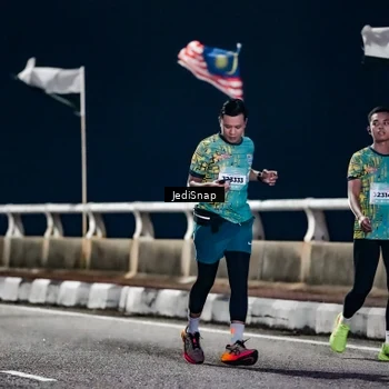 Runner Photo 5800942