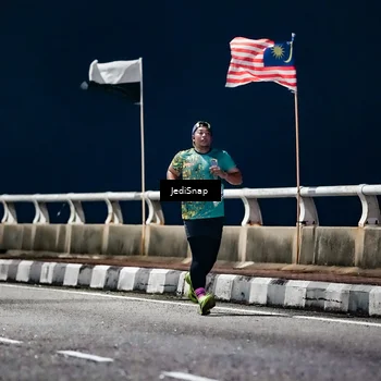 Runner Photo 5800954