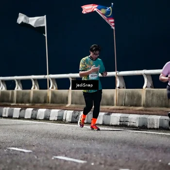 Runner Photo 5800957