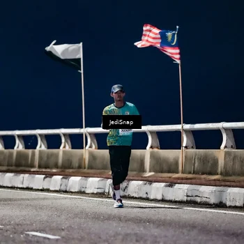 Runner Photo 5800964