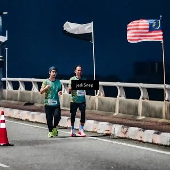 Runner Photo 5800982
