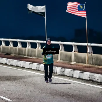 Runner Photo 5800993
