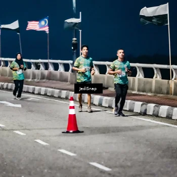 Runner Photo 5800995