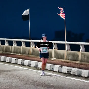 Runner Photo 5801006