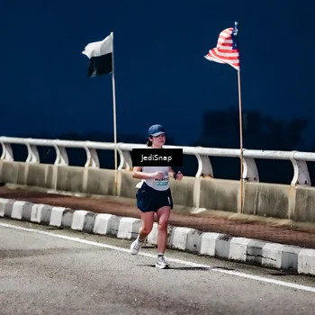 Runner Photo 5801008
