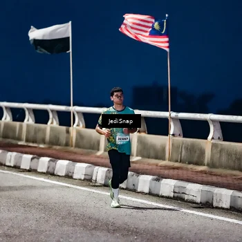 Runner Photo 5801012