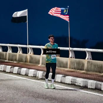 Runner Photo 5801014