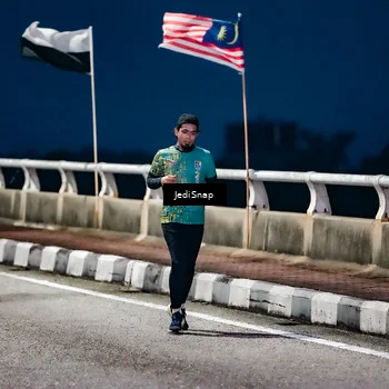 Runner Photo 5801021