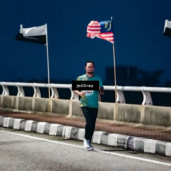 Runner Photo 5801025