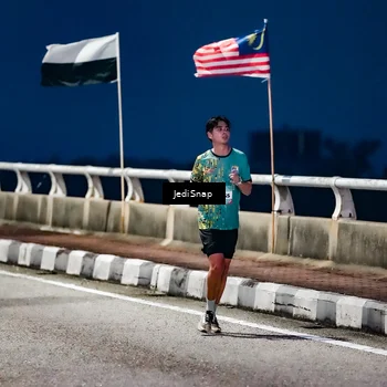 Runner Photo 5801029