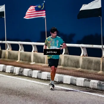 Runner Photo 5801031