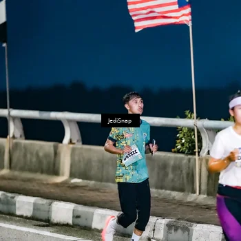 Runner Photo 5801045