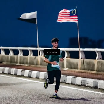 Runner Photo 5801061