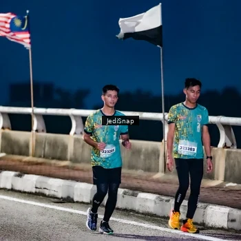 Runner Photo 5801067