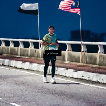 Runner Photo 5801089
